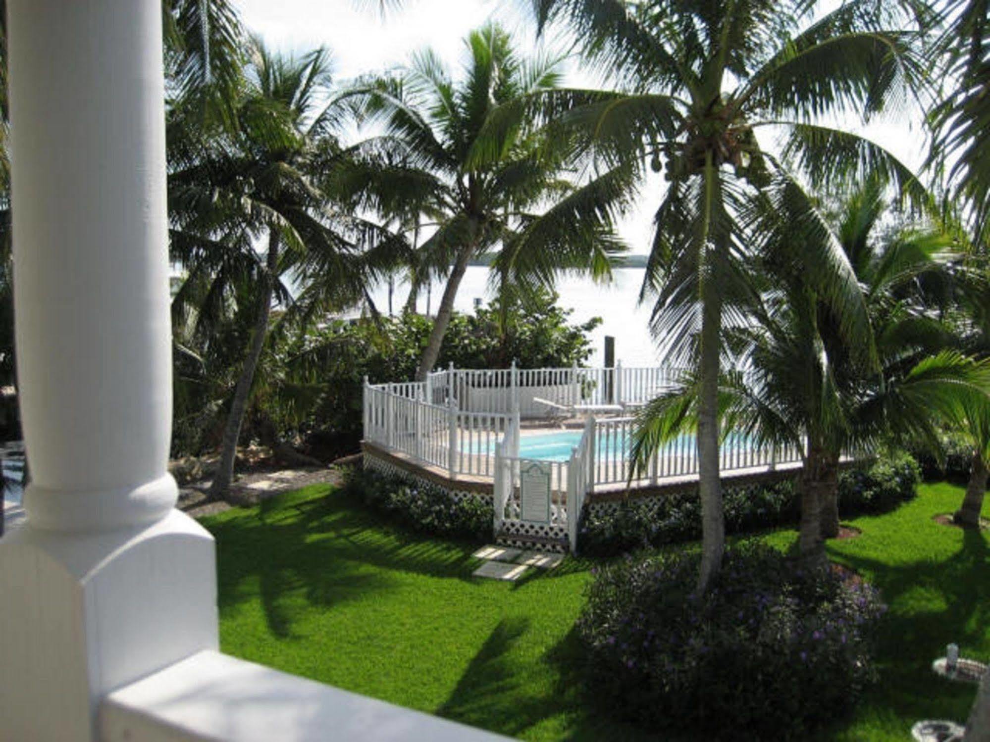 Tarpon Flats Inn & Marina - Key Largo Exterior photo